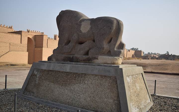 أسد بابل 2