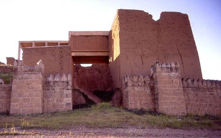 بوابتا نرگال وأدد (نينوى) 2